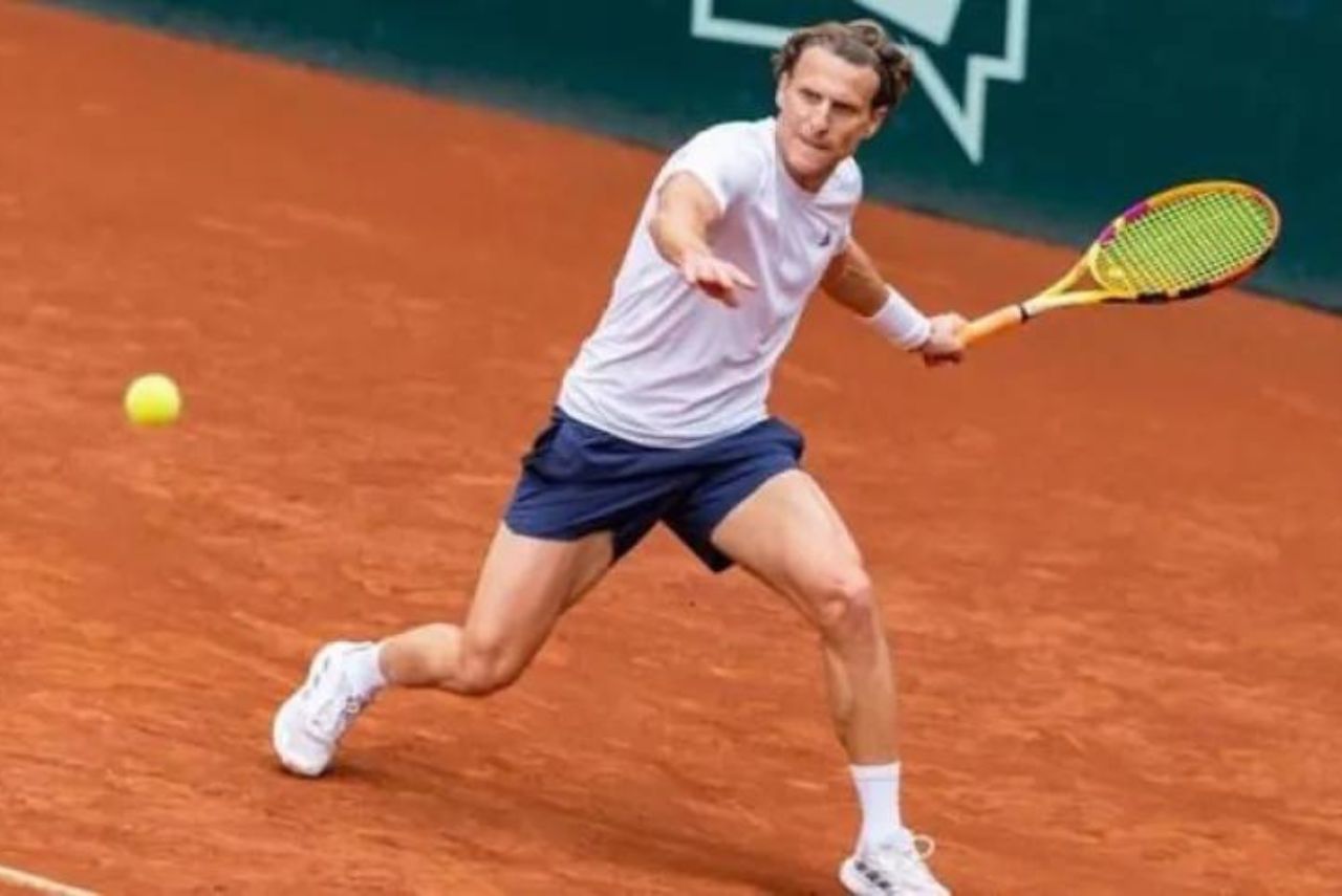 Ex-jogador Diego Forlán se tornou tenista profissional (Foto: Reprodução)