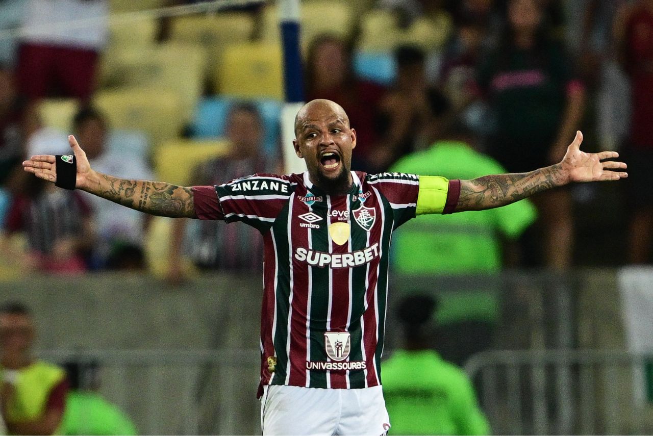 Felipe Melo agrediu assessor do Atlético-GO no último sábado (Foto: Pablo Porciuncula/AFP)