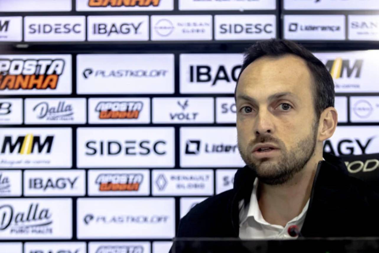 Enrico Ambrogini, CEO da SAF do Figueirense, confirmou o banimento. Foto:Patrick Floriani/FFC