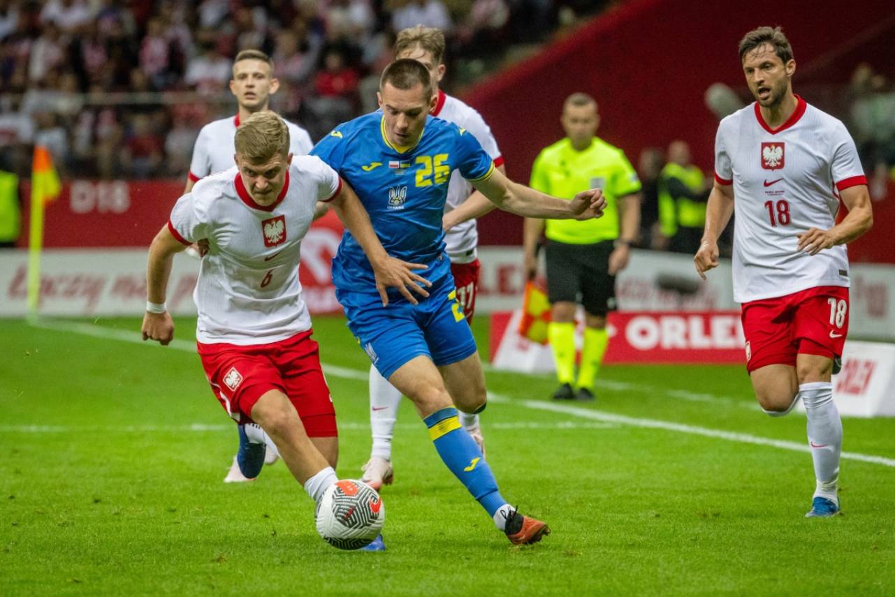 Inglaterra e Islândia fizeram último amistoso antes da Euro. Foto:WOJTEK RADWANSKI/AFP