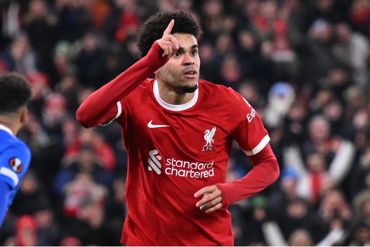 Luis Díaz pode ser novo reforço do Barcelona (Foto: Oli Scarff/AFP)