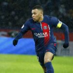 Mbappé assinou um contrato de 5 anos com o Real Madrid. Foto: Reprodução/Facebook