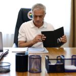 José Mourinho foi apresentado no Fernebache nesta segunda-feira (3). Foto: Reprodução/X