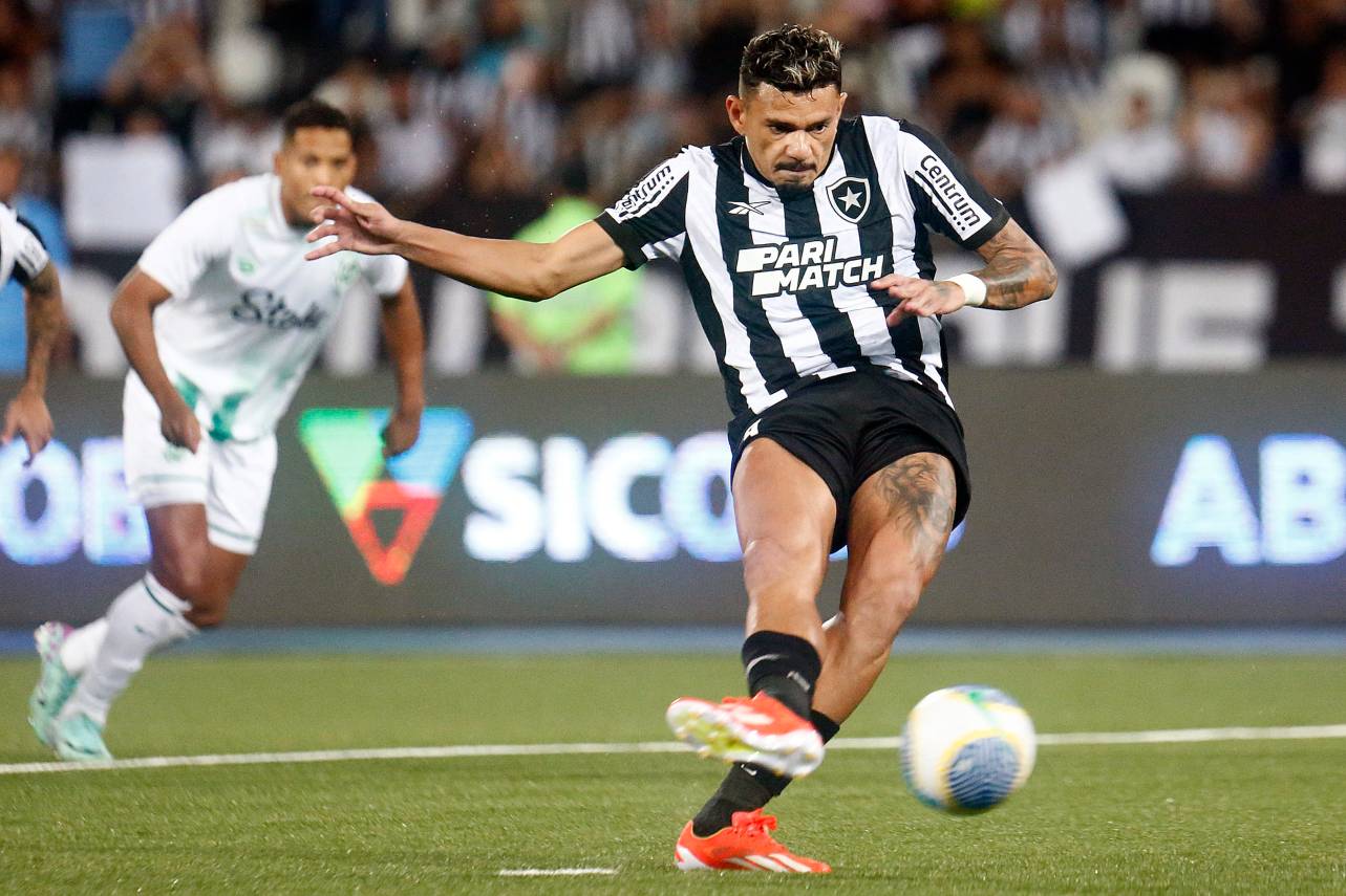 Tiquinho Soares fica no BOtafogo até 2026. Foto: Vitor Silva/Botafogo