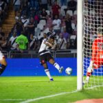 Leandrinho fez um dos gols do jogo na virada vascaína. Foto: Leandro Amorim/Vasco