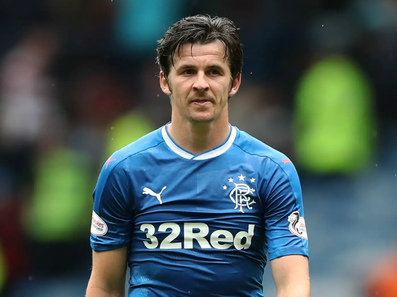 Georgia McNeil no tribunal, julgamento de Joey Barton por agressão.