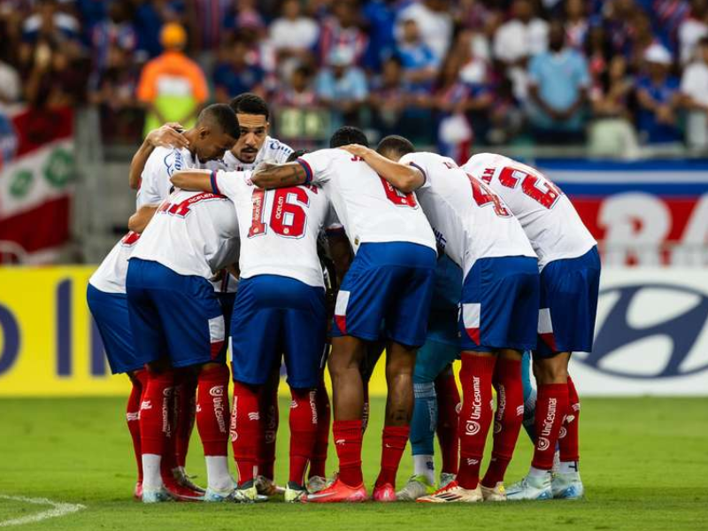 Torcida do Bahia comemora a classificação para a Libertadores na Arena Fonte Nova.