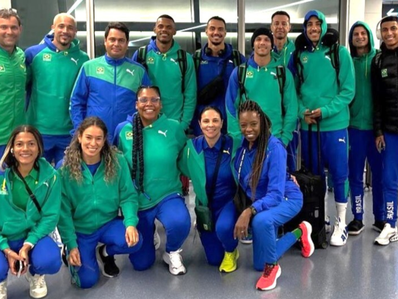 Atleta brasileira concentrada antes da prova no Mundial Indoor de Atletismo.