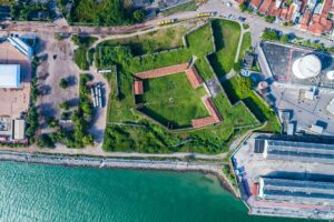 Muralhas do Passado: A Fortaleza de Santa Catarina