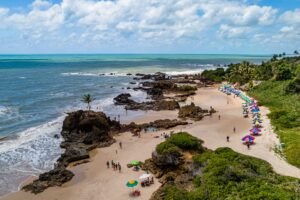 Tambaba: Beleza Selvagem, Naturismo e Experiências Inesquecíveis