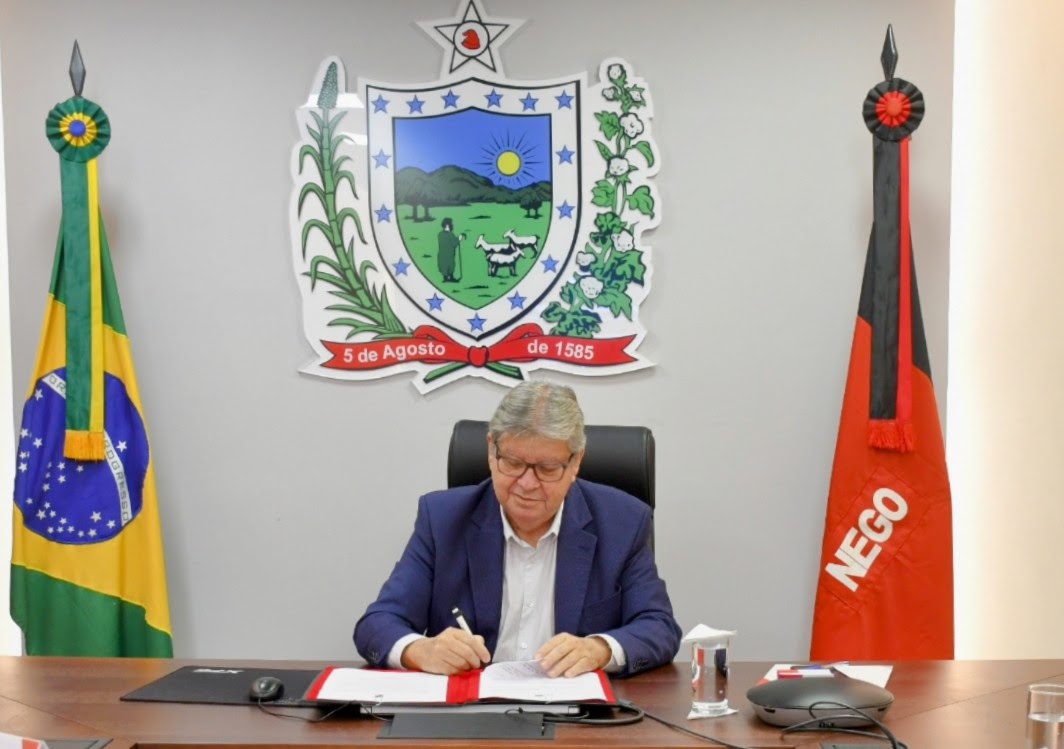 João Azevêdo cria monumento natural Itacoatiaras do Ingá com R$ 29,3 mi em obras