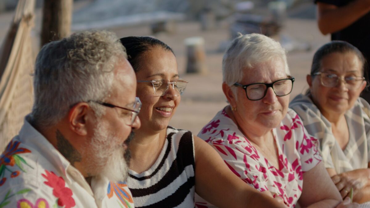 Oficina de Ronaldo Fraga com crocheteiras de Boqueirão. Foto: Secom-PB/Kant Rafael